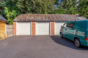 Photo 21- click for photo gallery